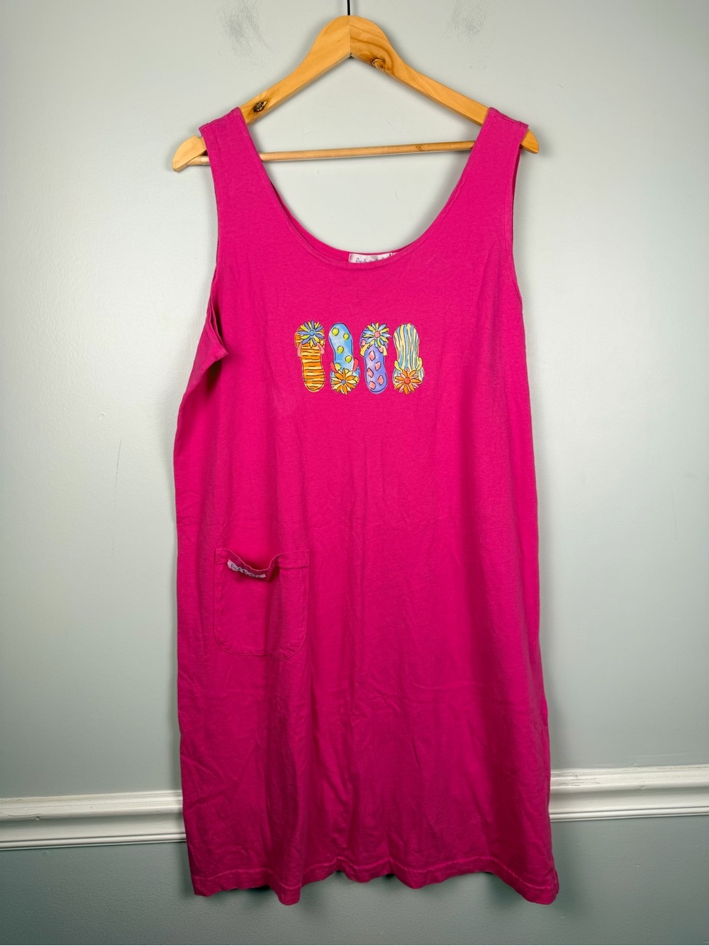 Fresh produce pink sleeveless flip flop printed single pocket dress size xl
